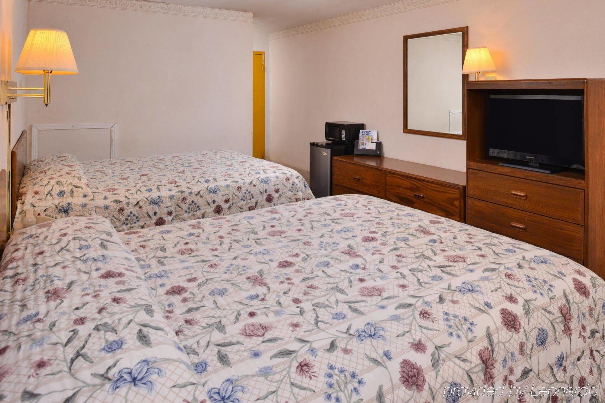 Red Carpet Inn North East Dış mekan fotoğraf